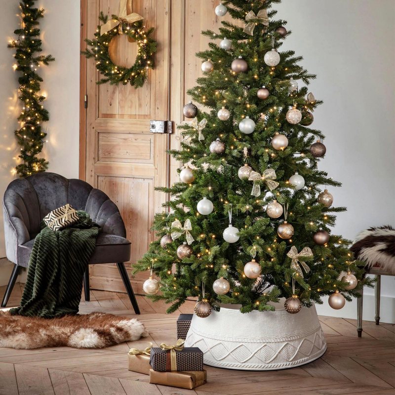 Soft Knitted Christmas Tree Collar Skirt